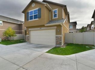 1071 N Kettering Dr, North Salt Lake, UT 84054
