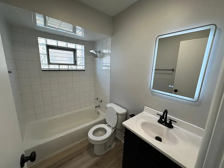 12248 S Spencer St #2N — Photo 6