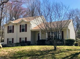 1 Sagamore Rd, Stanhope, NJ 07874