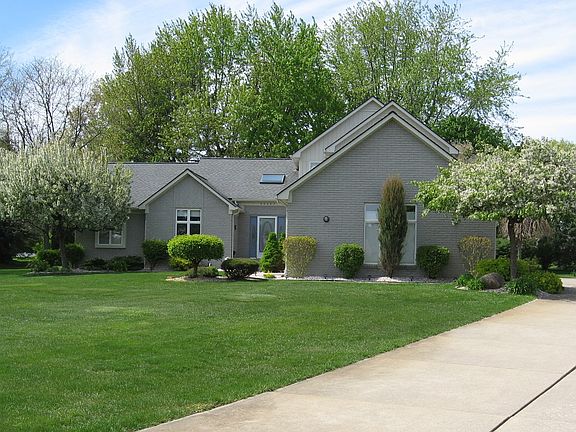 2nd image of 68343 Winchester Ct