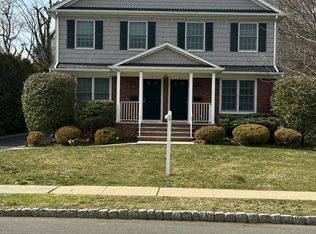 90 Central Ave, Madison, NJ 07940