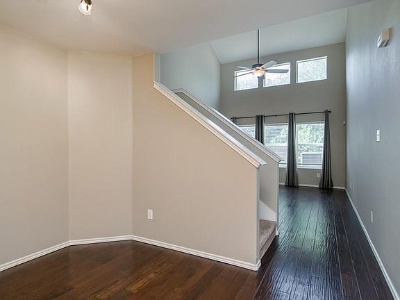 3rd image of 9755 Wake Bridge Dr