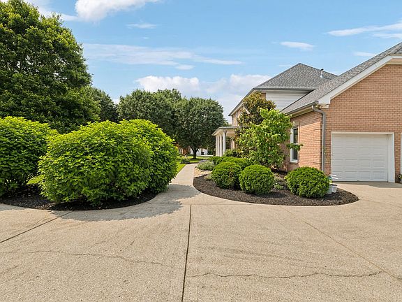 5th image of 2305 Black Fox Ct