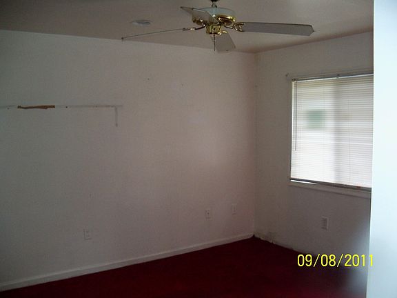 3rd image of 3394 Woodbrook Ln