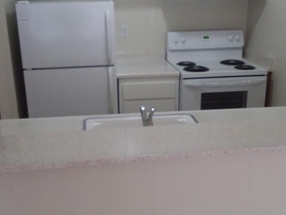 5th image of 2645 Church Ln APT 110