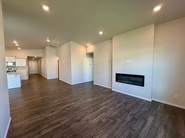 6105 Road 115 — Photo 3