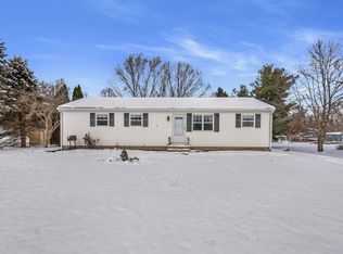 1207 Chestnut Hills Rd, Granville, OH 43023
