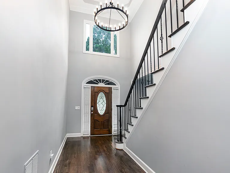 3655 Brisbane Dr — Photo 4