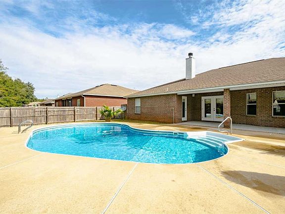 2nd image of 5402 Dalton Cir