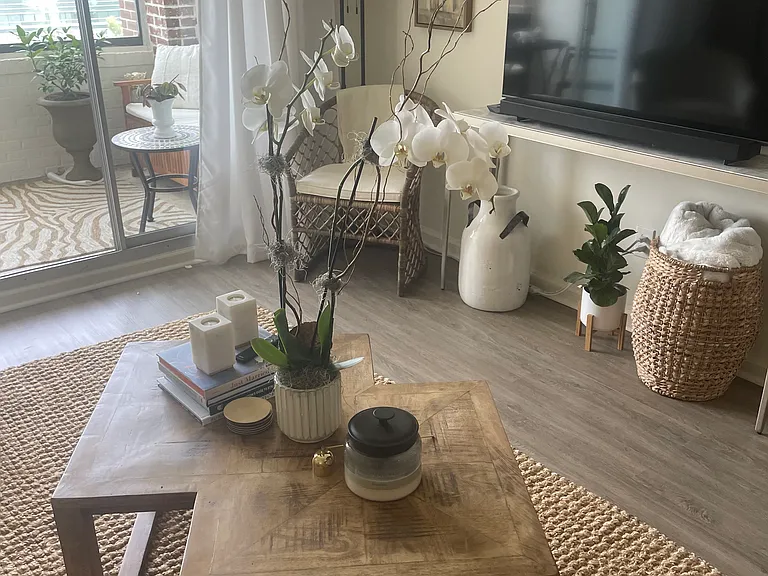 14 Lockwood Dr #7H — Photo 24