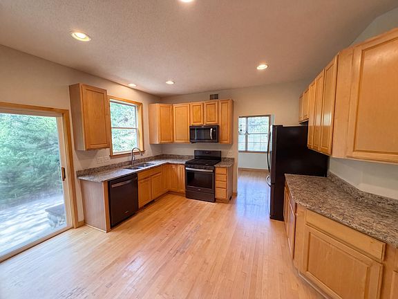 2nd image of 1012 Delano Ct