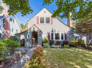 7633 SE Morrison St, Portland, OR 97215