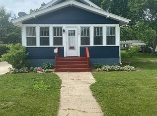 1307 9th St, Milford, IA 51351