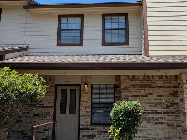 7800 Northcrest Blvd APT 204, Austin, TX 78752
