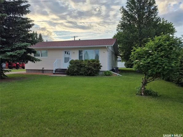 108 Downey Street, Strasbourg, SK S0G 4V0