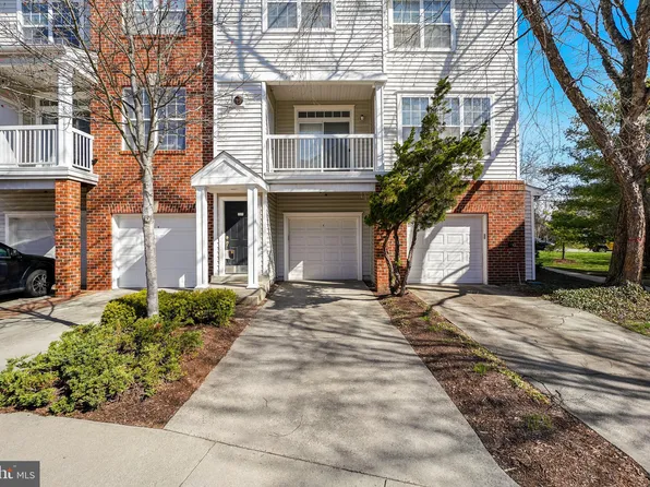 13070 Marcey Creek Rd #13070, Herndon, VA 20171