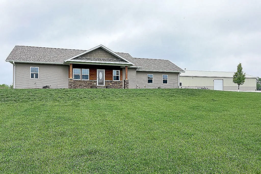 2575 58th St Lot 6 photo 1