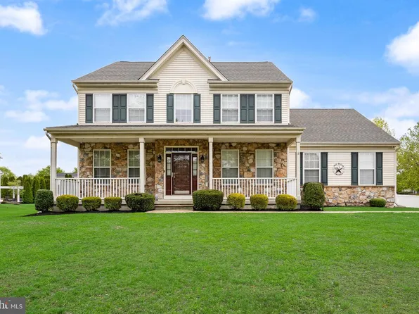 9 Cottonwood Dr, Lumberton, NJ 08048