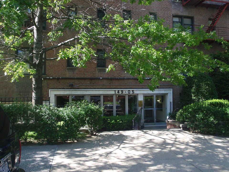 1st image of 14905 79th Ave APT 314