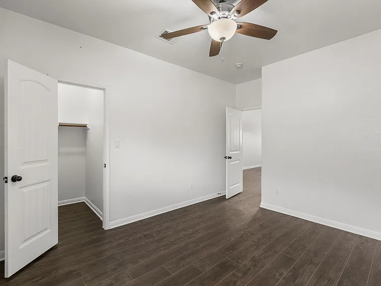 18613 Falcon Pointe Blvd — Photo 16