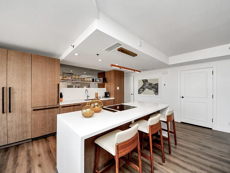 1300 Lamar St #S9 — Photo 5