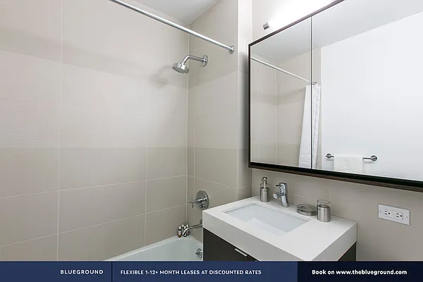 Rented by The Blueground | media 10