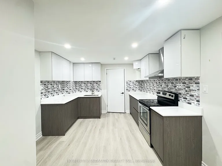 144 Raymerville Dr #BASEMENT — Photo 3