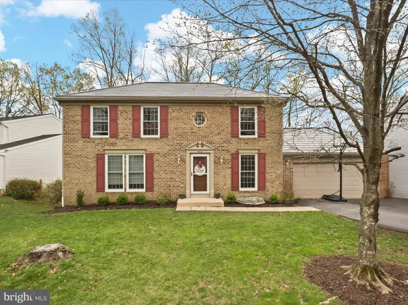 5516 Yellow Rail Ct, Fairfax, VA 22032