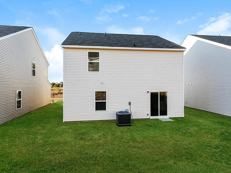 2260 Southlea Dr — Photo 15