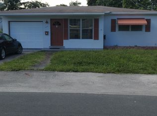 638 SW 9th St, Hallandale Beach, FL 33009