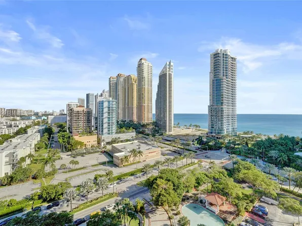 210 174th St APT 1715, Sunny Isles Beach, FL 33160