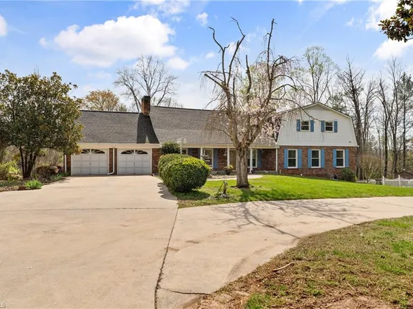 3211 Teague Ln, Hudson, NC 28638