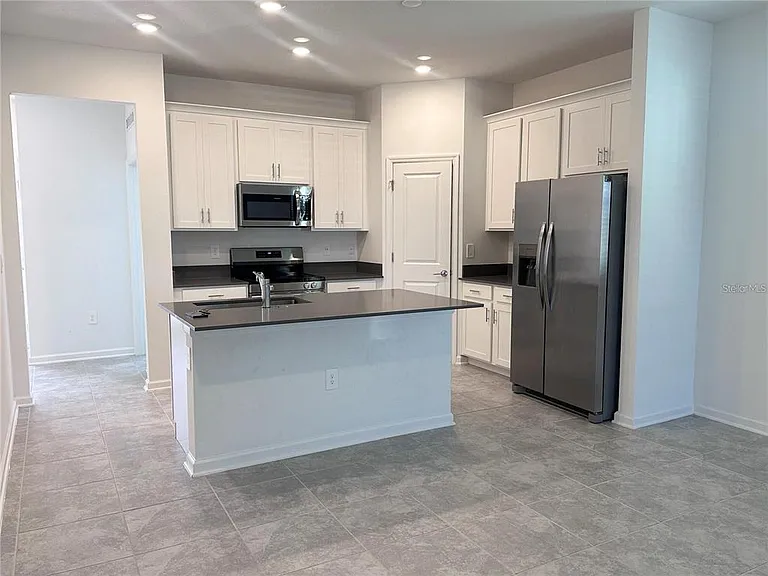 6110 Blissful St — Photo 5