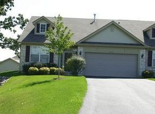 8054 Patterson Ct, Dyer, IN 46311