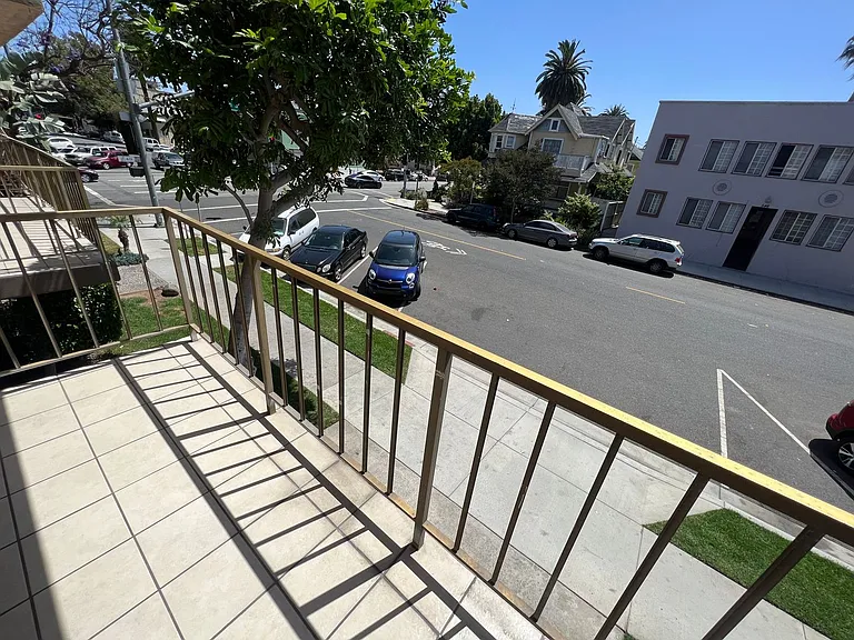 545 Chestnut Ave #101 — Photo 9
