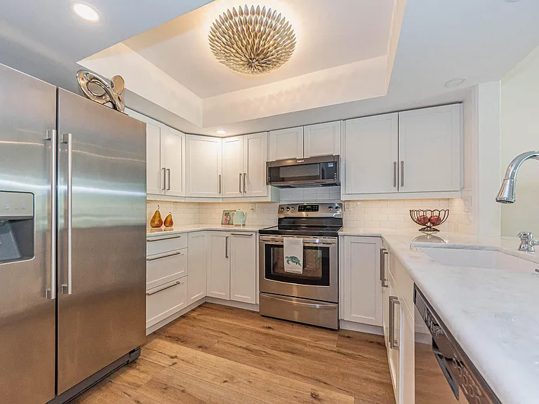 2735 Ocean Dr #A-18 — Photo 12