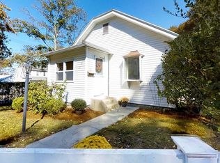 34 Elm St, Stoneham, MA 02180