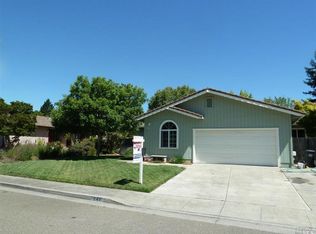 241 Eagle Dr, Cotati, CA 94931