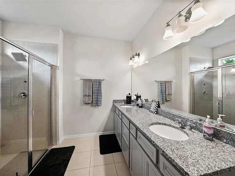 10913 Green Harvest Dr — Photo 23
