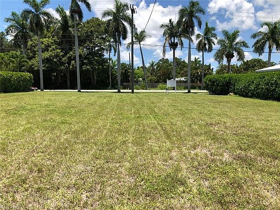 3rd image of 12271 McGregor Blvd