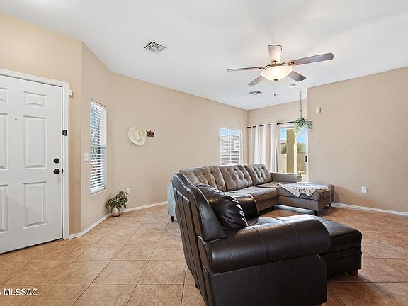 3rd image of 486 E Placita Lezna