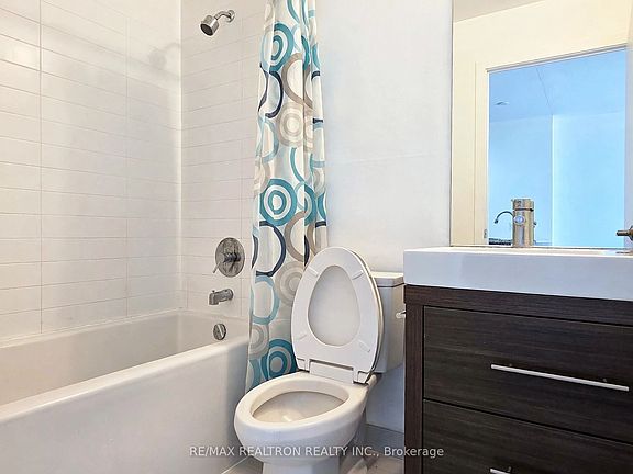 5th image of 70 Forest Manor Rd #1109