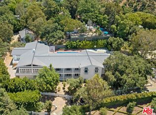 9669 Oak Pass Rd, Beverly Hills, CA 90210