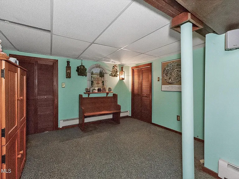 1450 Baker Ave — Photo 32