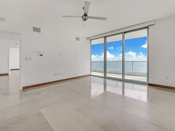 4th image of 1331 Brickell Bay Dr #Jade