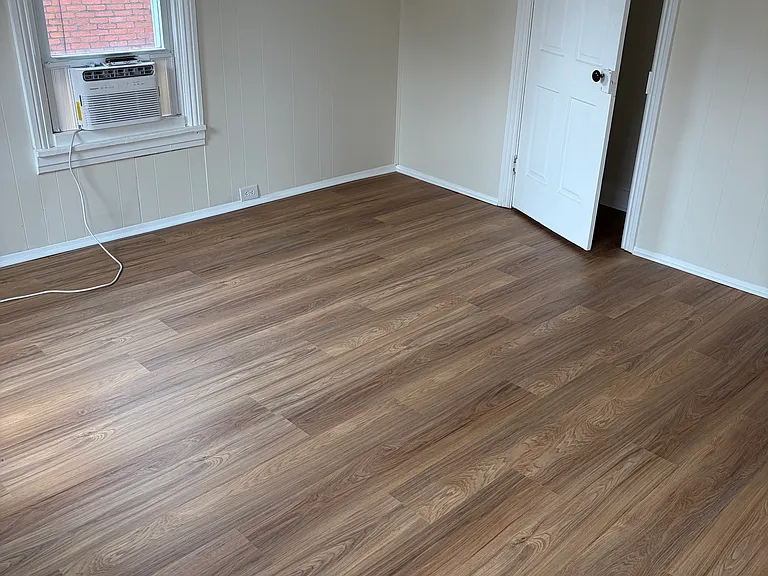 227 Bridge St #B — Photo 6