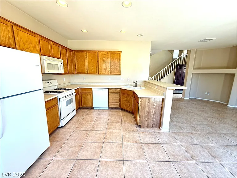 9412 Santana Siesta Ave — Photo 9