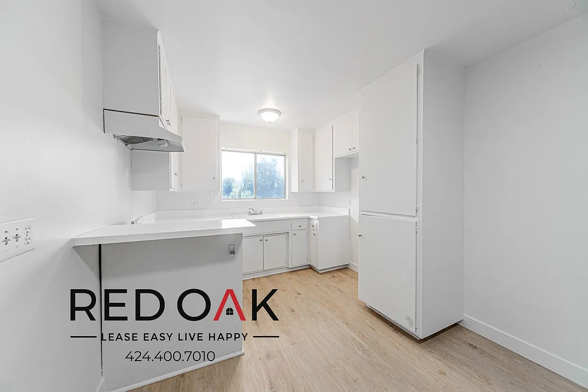 Building Photo - 915 Mount Olive Dr #15