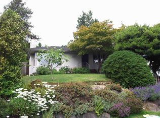 5229 Ivanhoe Pl NE, Seattle, WA 98105