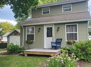 3622 W Rock St, Dixon, IL 61021